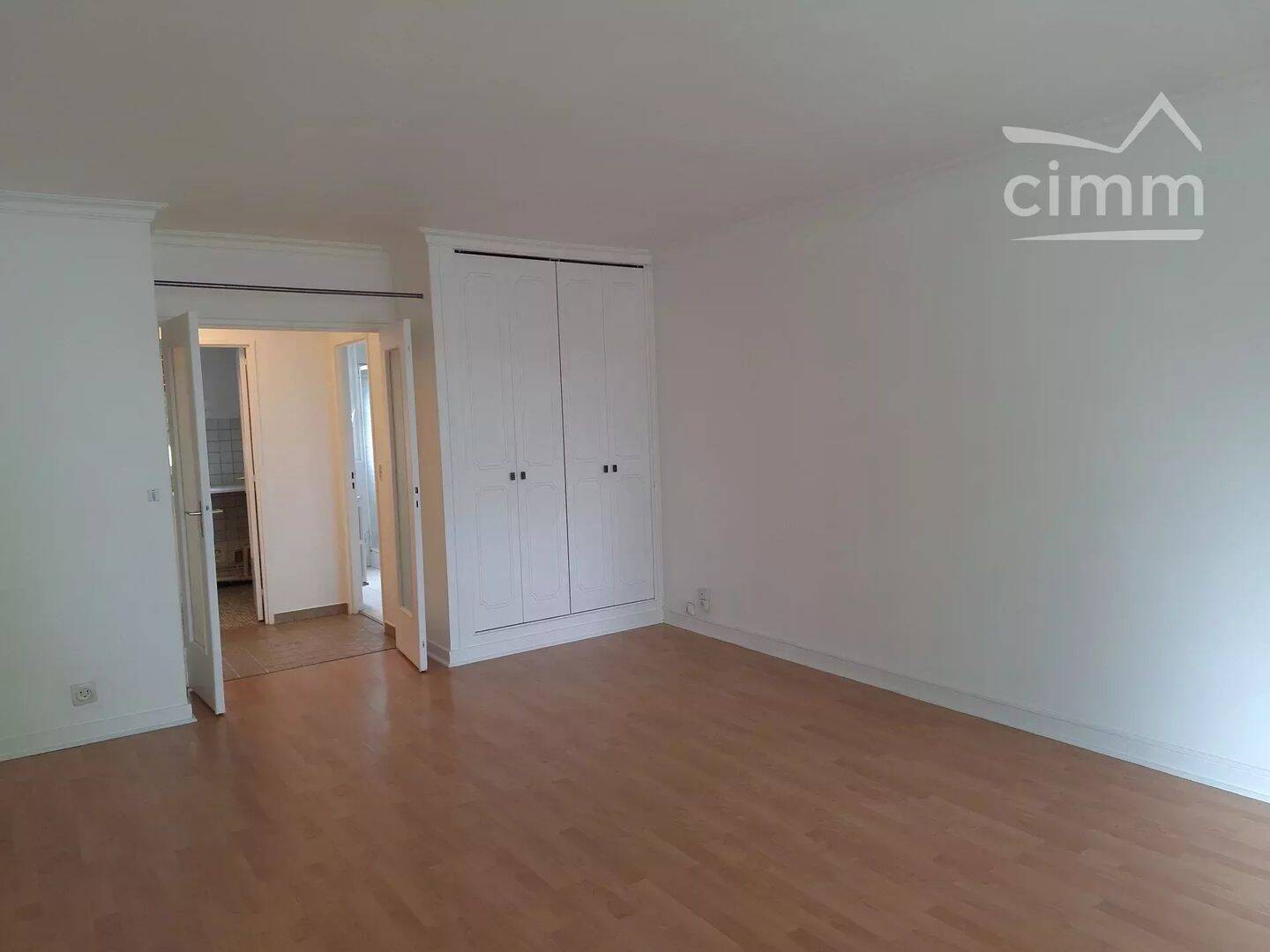 Appartement 1 pièce 34 m² · à Sceaux · 33,9 m² · 889 €/mois