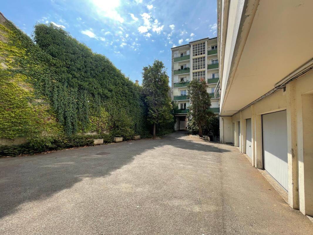 Appartement 1 pièce 15 m² · à Limoges · 15 m² · 340 €