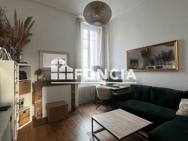 Appartement 4 pièces 78 m² · à Bordeaux · 77,7 m² · 1 066 €