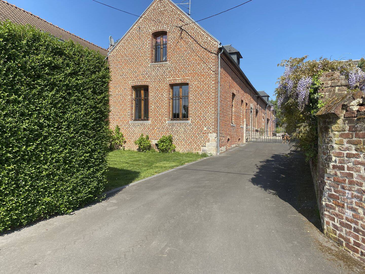 Maison 15 pièces 250 m² · à Bermerain · 250 m² · 436 800 €