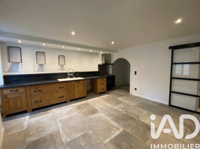 Maison 5 pièces 91 m² · à Saint-Jean-du-Bruel · 90,6 m² · 129 000 €