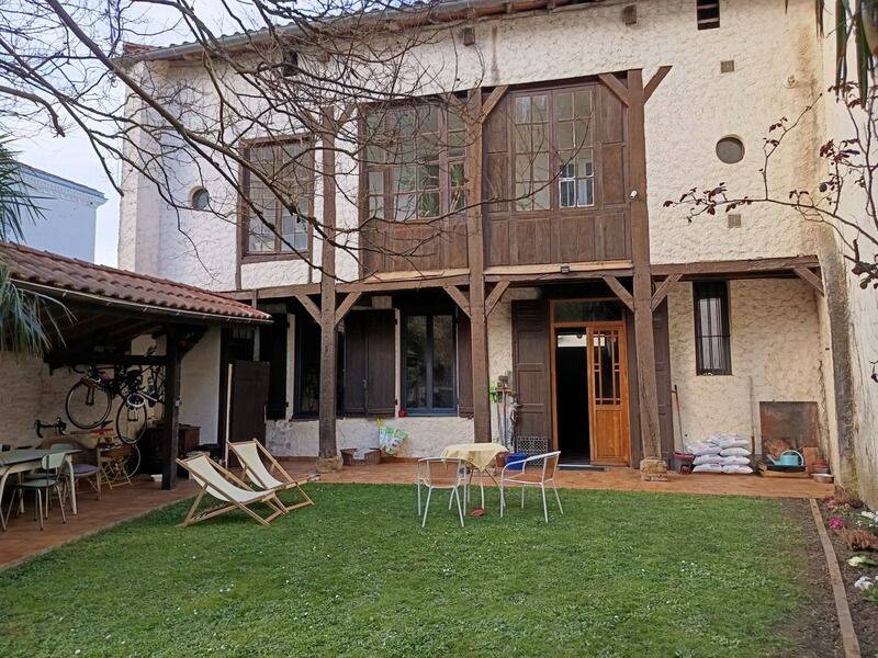 Maison 5 pièces 150 m² · à Aire-sur-l'Adour · 150 m² · 252 000 €