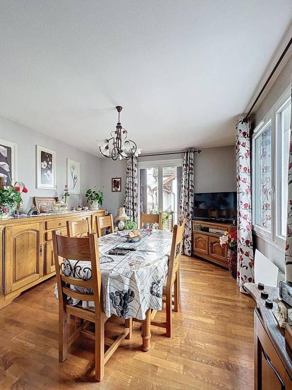 Maison 8 pièces 207 m² · à Autun · 207,2 m² · 233 000 €