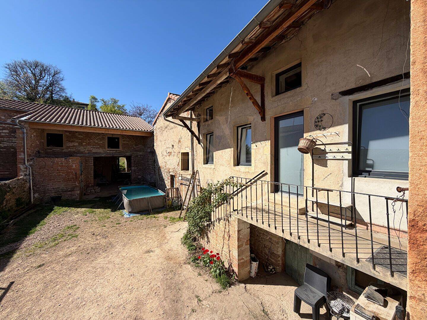 Maison 6 pièces 144 m² · à Hurigny · 144 m² · 335 000 €