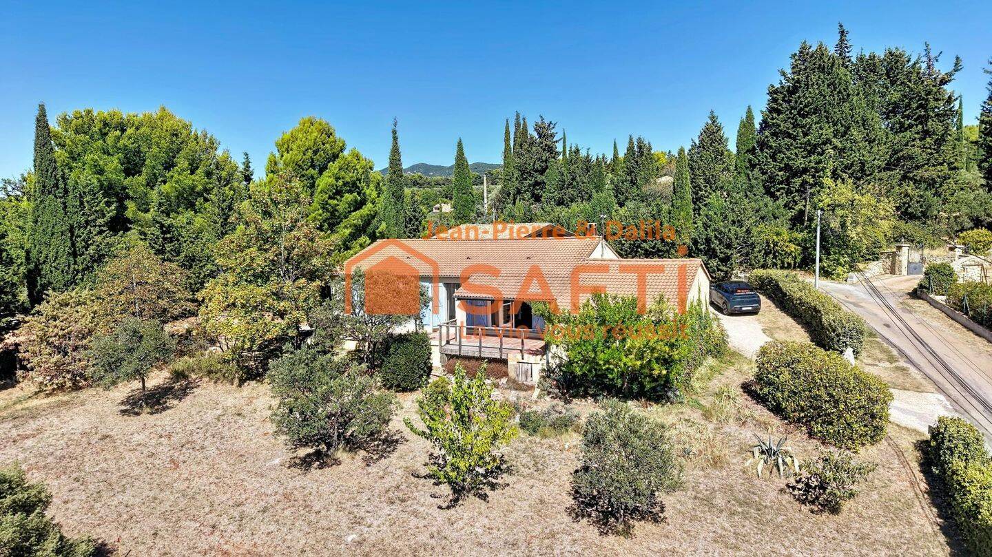 Maison 5 pièces 104 m² · à Aups · 104 m² · 319 000 €