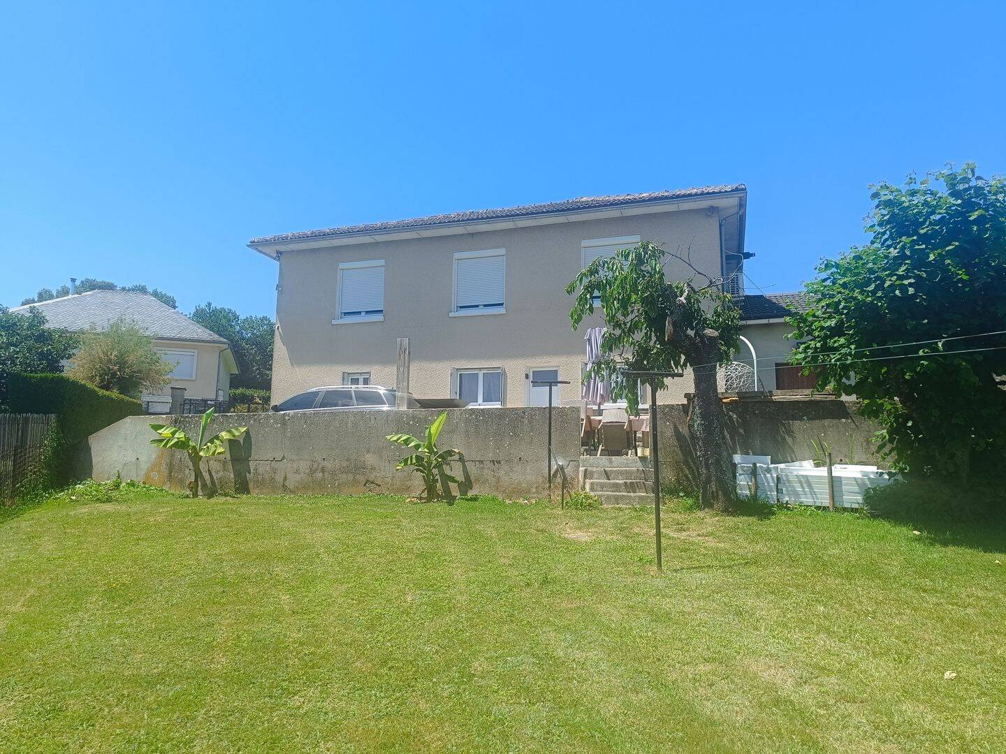 Maison à Montsalvy