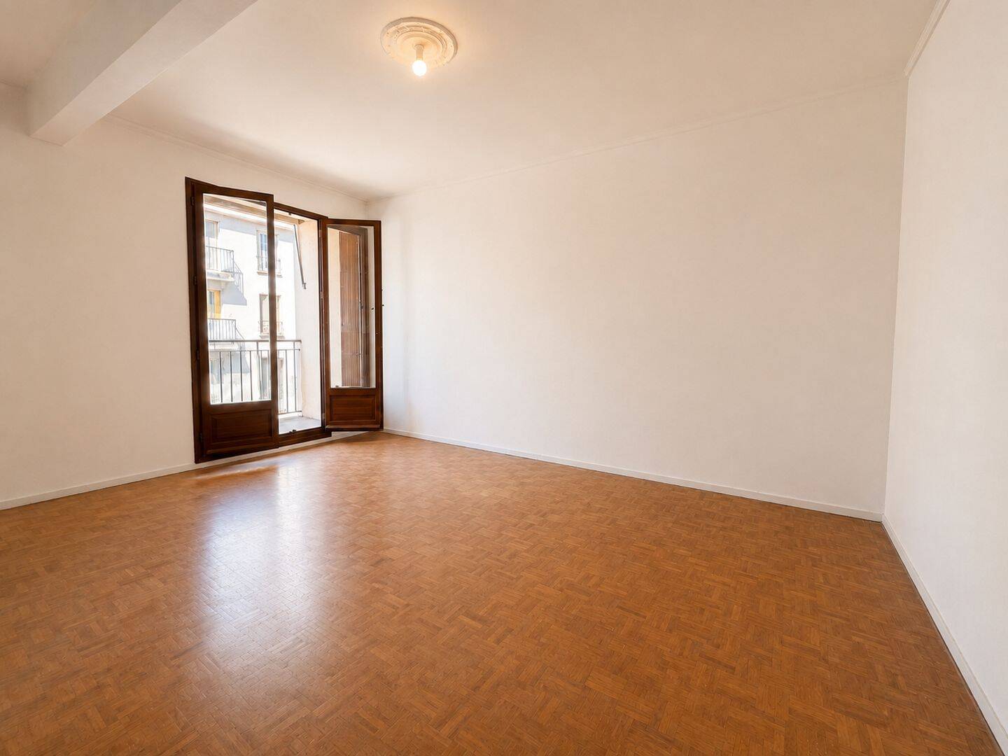 Appartement 2 pièces 44 m² · à Marseille 4ème Arrondissement · 43,5 m² · 800 €/mois