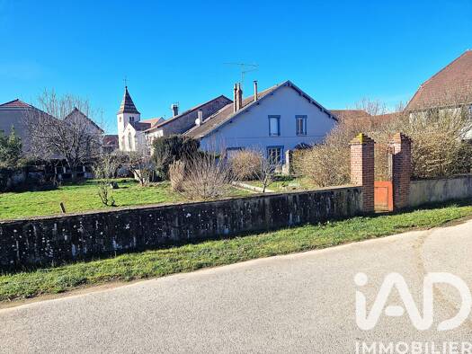 Maison à vendre 195 000 € 6 pièces 4 chambres 162 m² 926 m² de terrain Sornay 70150