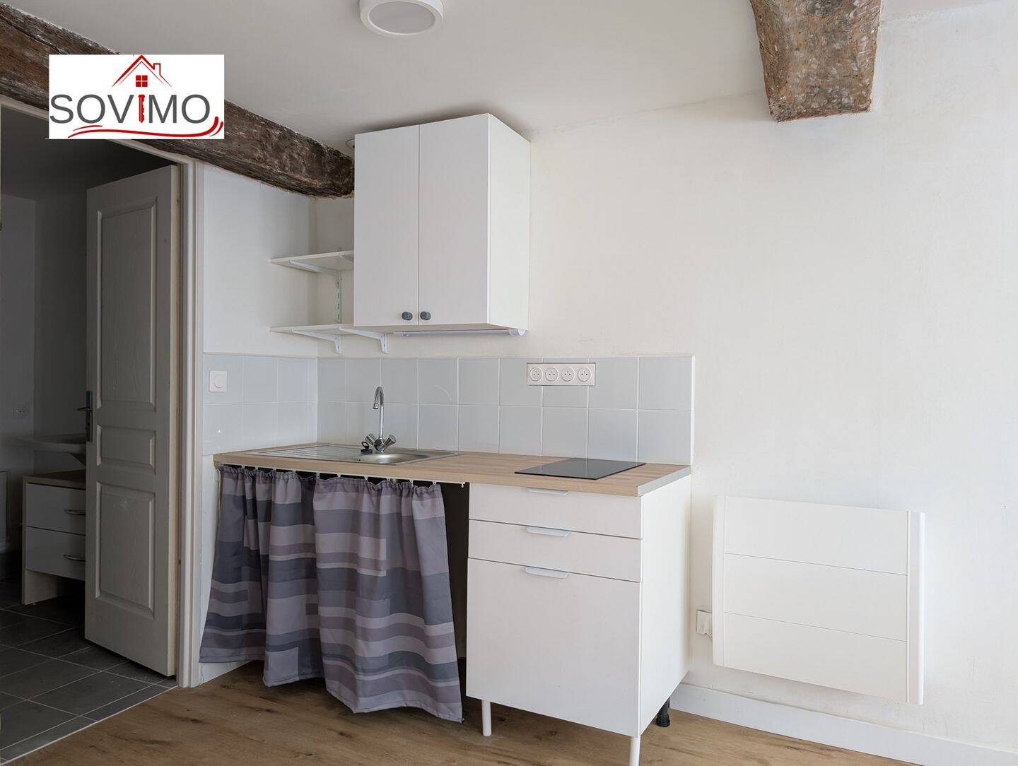 Appartement 1 pièce 27 m² · à Confolens · 26,7 m² · 340 €