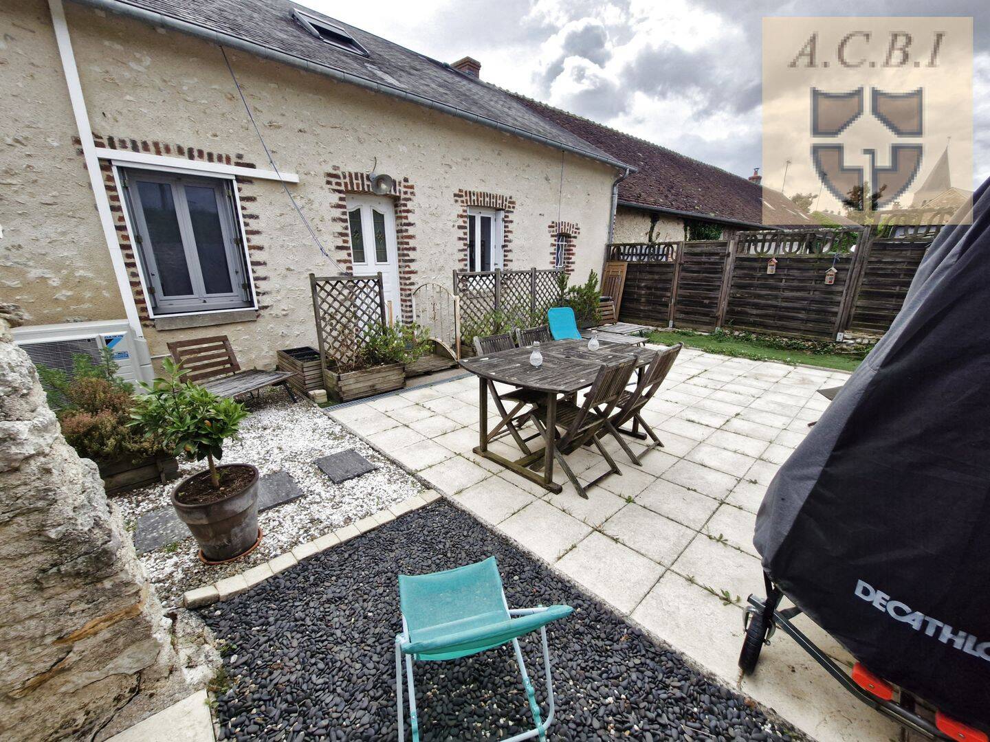 Maison 5 pièces 120 m² · à Coulommiers-la-Tour · 120 m² · 186 900 €