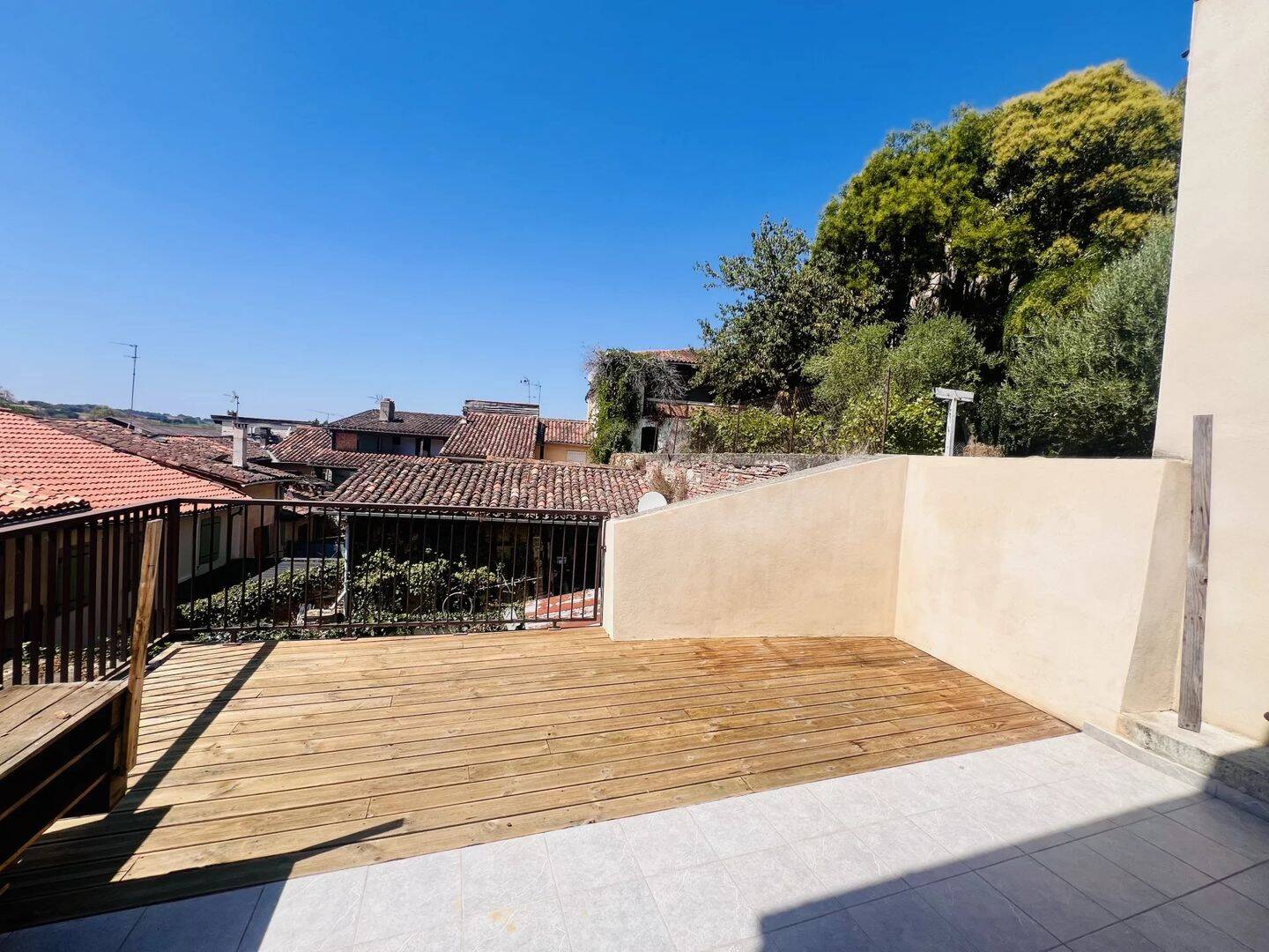 Maison 4 pièces 125 m² · à L'Isle-Jourdain · 125 m² · 1 173 €/mois
