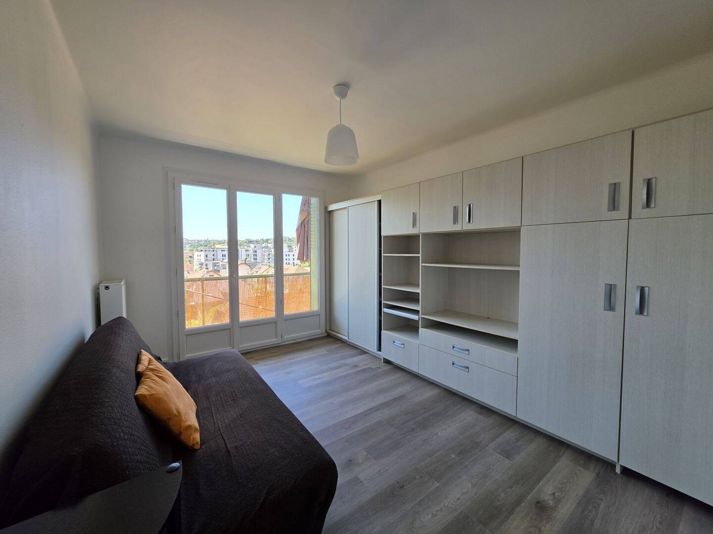 Appartement 2 pièces 48 m² · à Annecy · 48 m² · 1 300 €