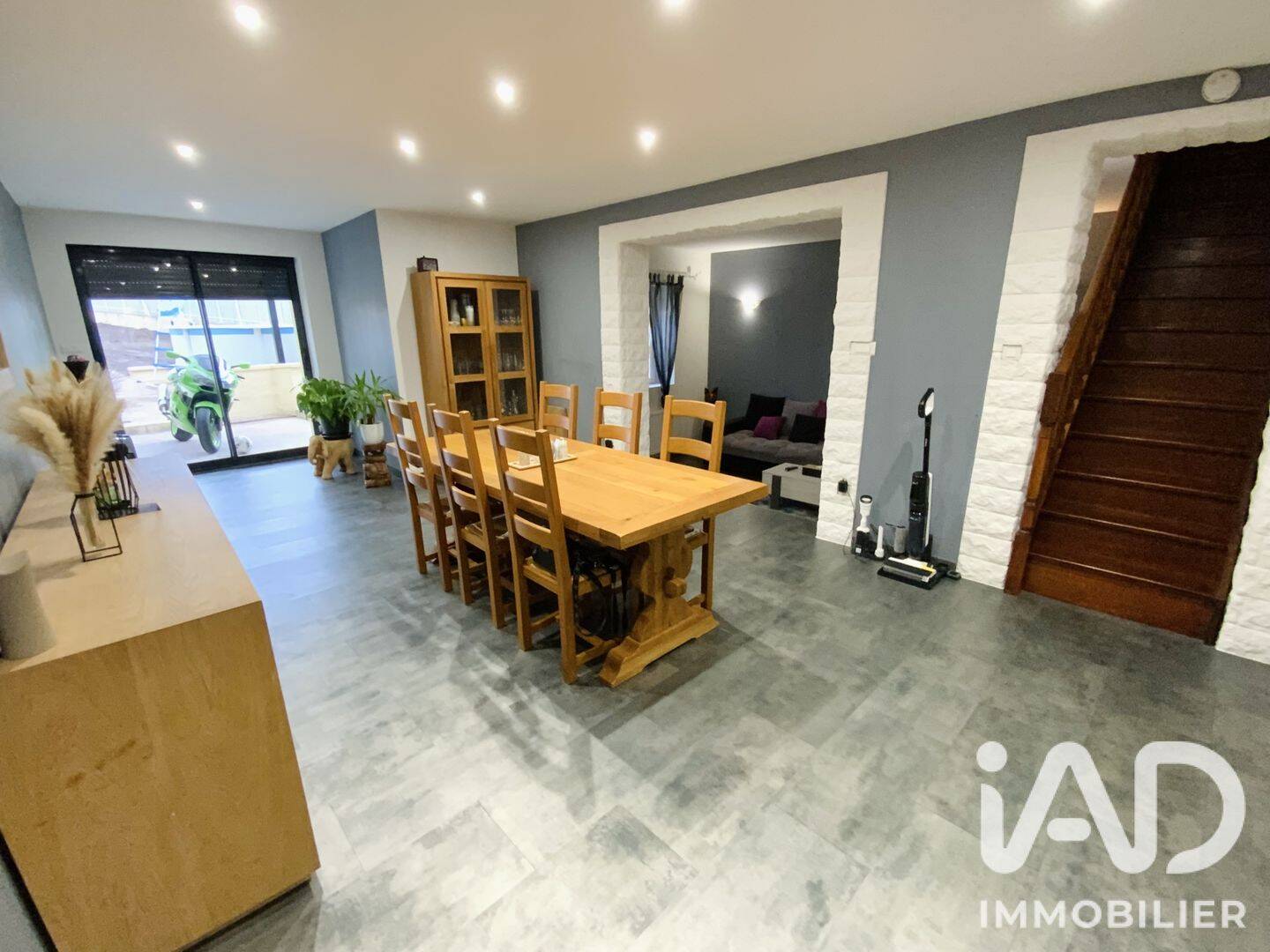Maison 6 pièces 211 m² · à Domgermain · 211 m² · 225 000 €