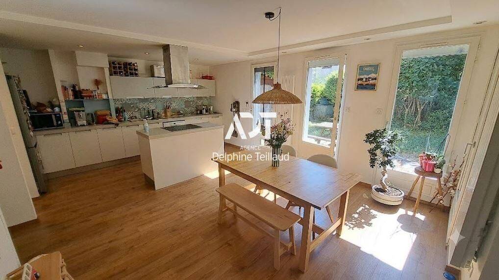 Appartement 4 pièces 83 m² · à Grenoble · 83,1 m² · 1 390 €