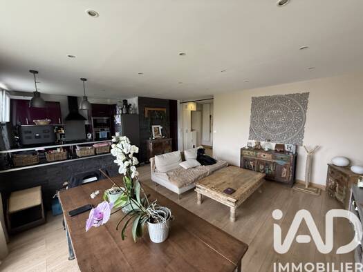 Appartement à vendre 237 500 € 3 pièces 2 chambres 66 m² Étage 2/2 Montlignon 95680