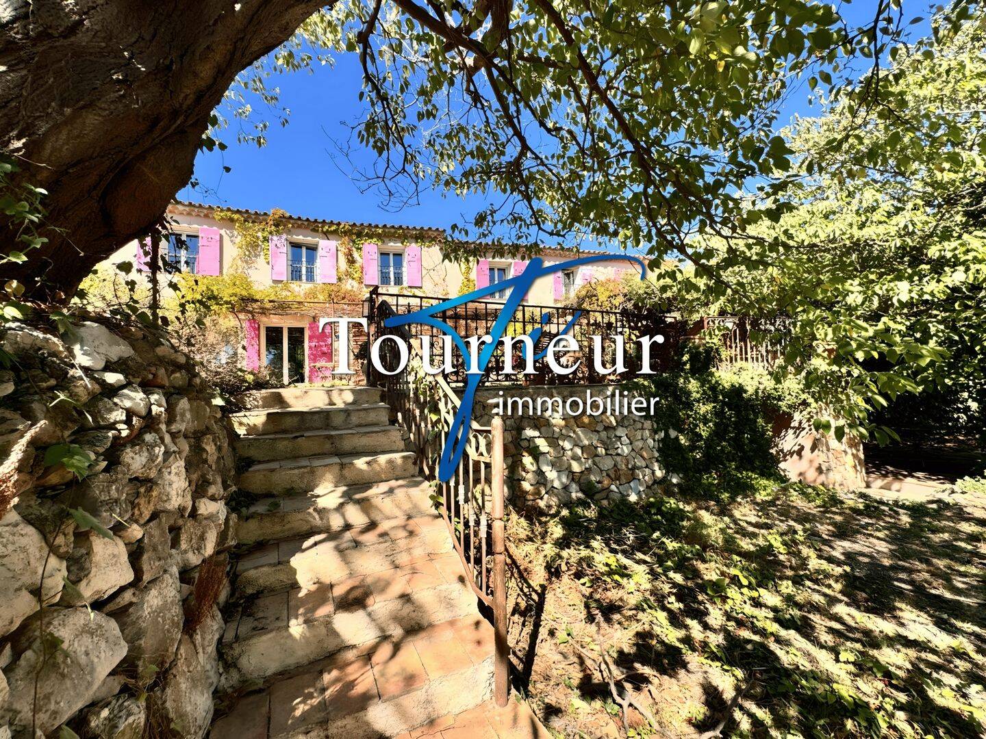 Maison 5 pièces 164 m² · à Sanary-sur-Mer · 164 m² · 795 000 €