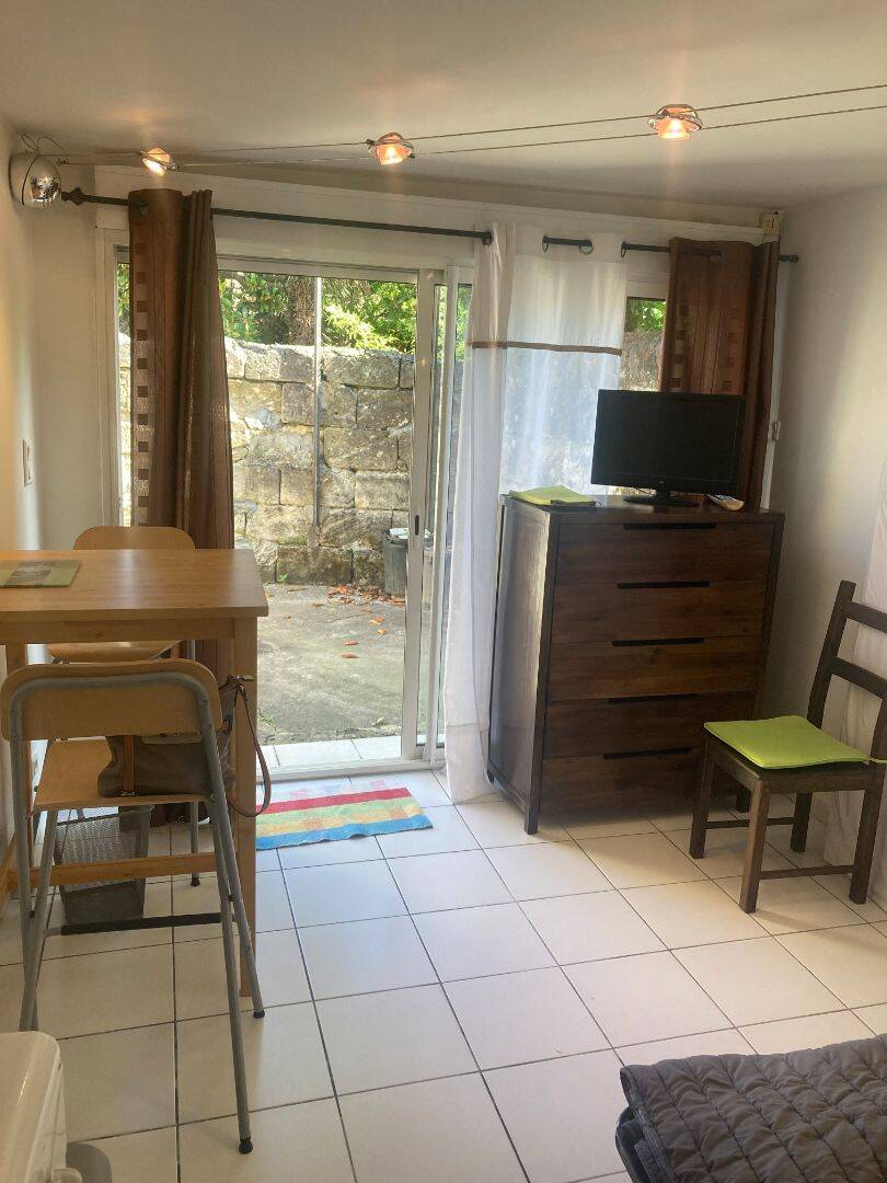 Appartement 1 pièce 14 m² · à Bordeaux · 14 m² · 430 €
