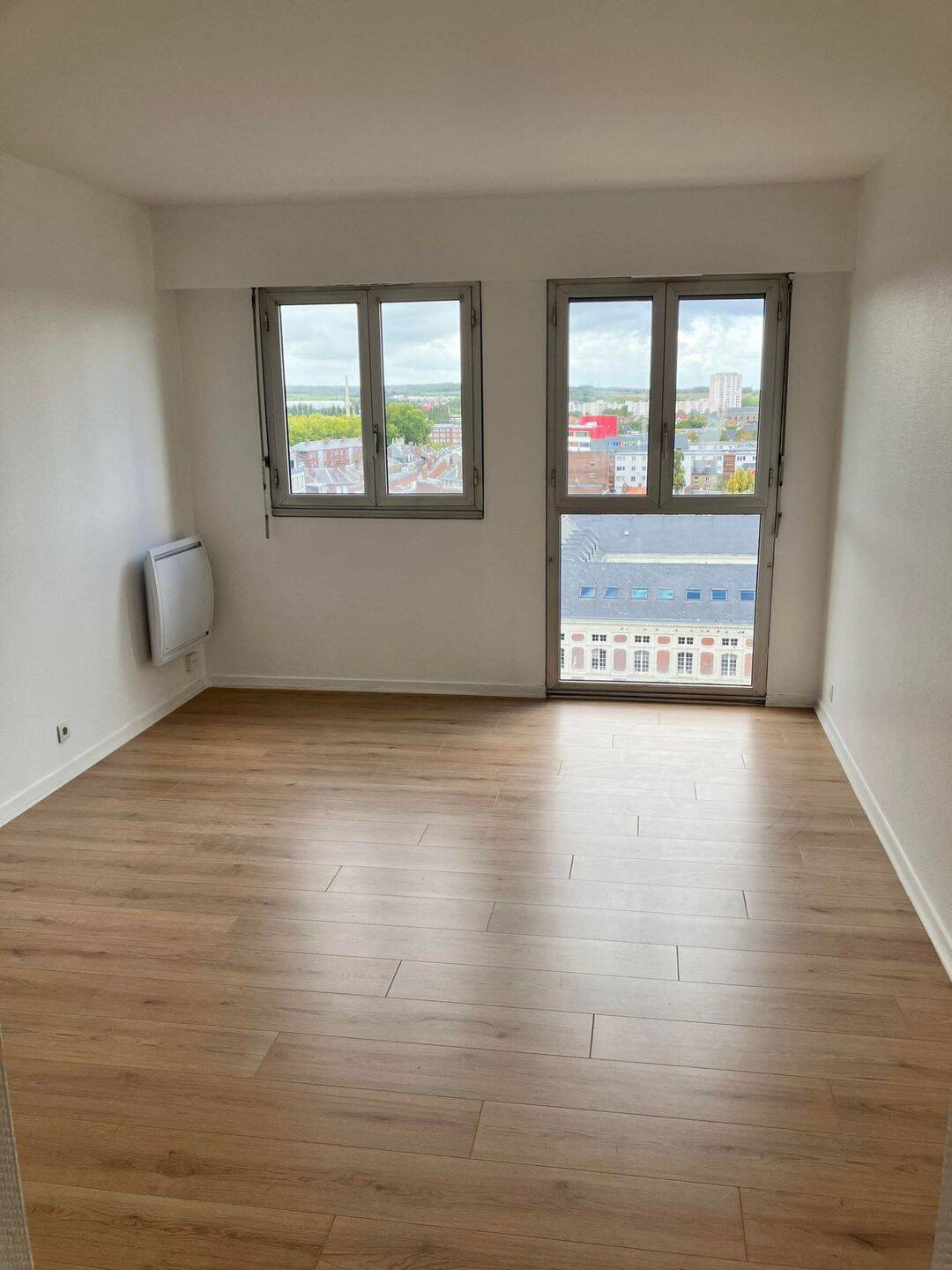Appartement 1 pièce 28 m² · à Amiens · 27,9 m² · 480 €