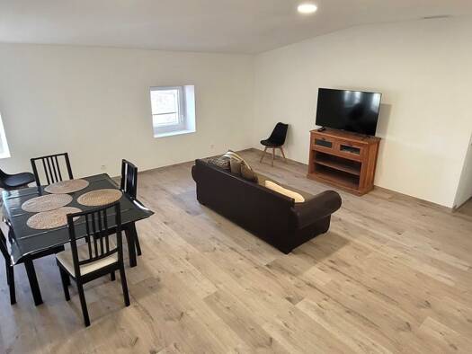 Appartement à vendre 185 000 € 3 pièces 2 chambres 75 m² Étage 2/2 Jonquières 84150