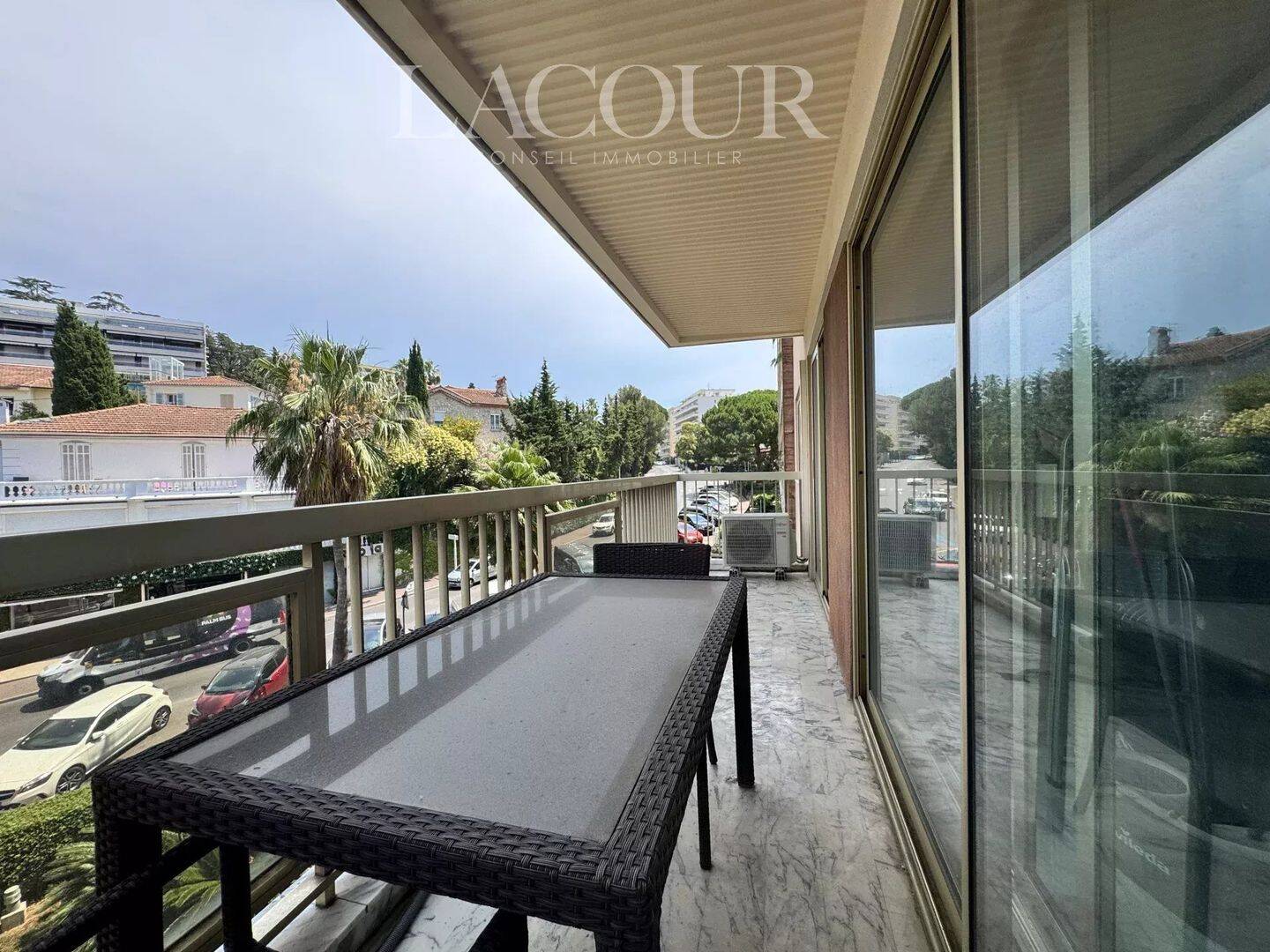 Appartement 3 pièces 66 m² · à Cannes · 65,6 m² · 1 650 €/mois