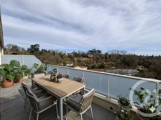 Appartement à vendre 690 000 € 4 pièces 3 chambres 110,6 m² 1er étage Champagne-au-Mont-d'Or 69410