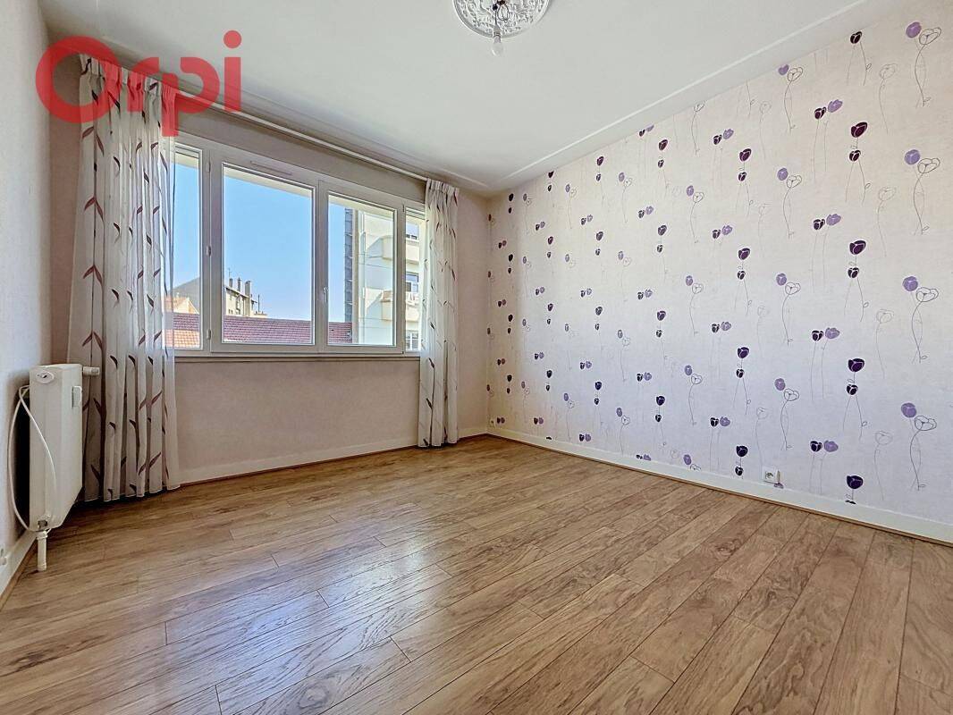 Appartement 2 pièces 48 m² · à Vichy · 47,5 m² · 140 400 €