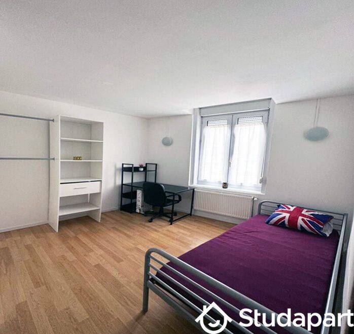 1 pièce 15 m² · à Loos · 15 m² · 466 €