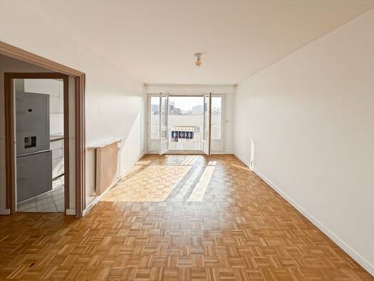 Appartement à louer 1 100 € 4 pièces 3 chambres 71 m² Étage 3/4 Gassicourt Mantes-la-Jolie 78200