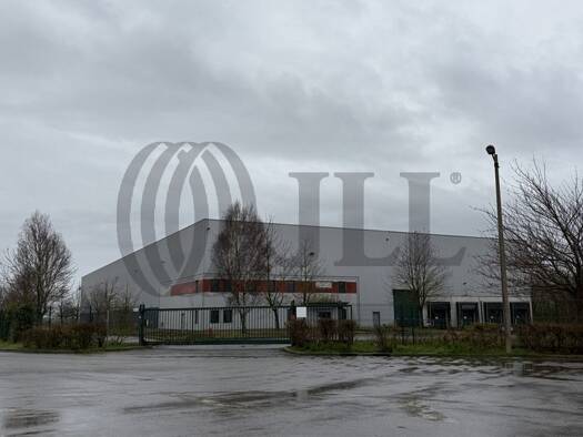 Entrepôt à louer 28 217 € 5 449 m² d'espace de stockage Hordain 59111
