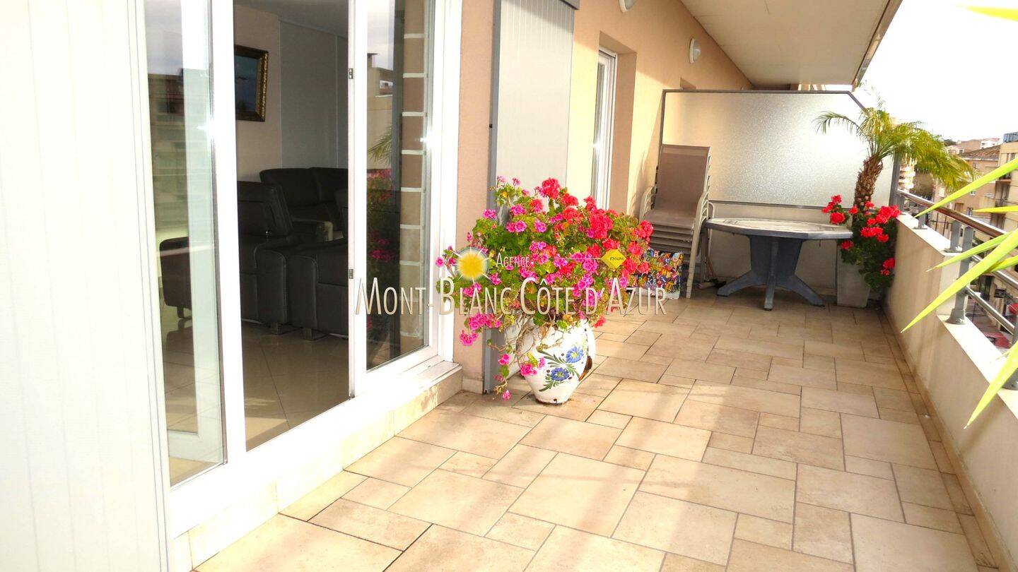 Appartement 5 pièces 129 m² · à Sainte-Maxime · 128,5 m² · 905 000 €