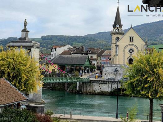 Maison à vendre 208 500 € 8 pièces 4 chambres 180 m² 200 m² de terrain Seyssel 01420