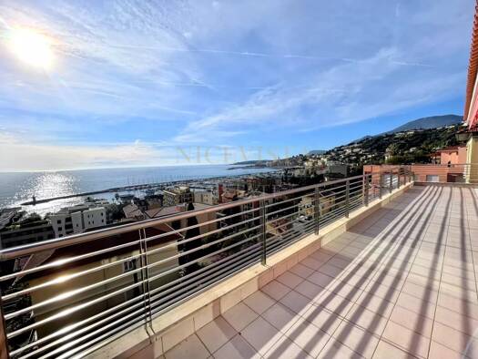 Appartement à vendre 1 450 000 € 5 pièces 3 chambres 143 m² Menton 06500