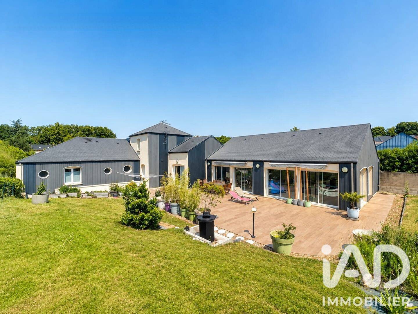 Maison 6 pièces 202 m² · à Savonnières · 202 m² · 599 000 €