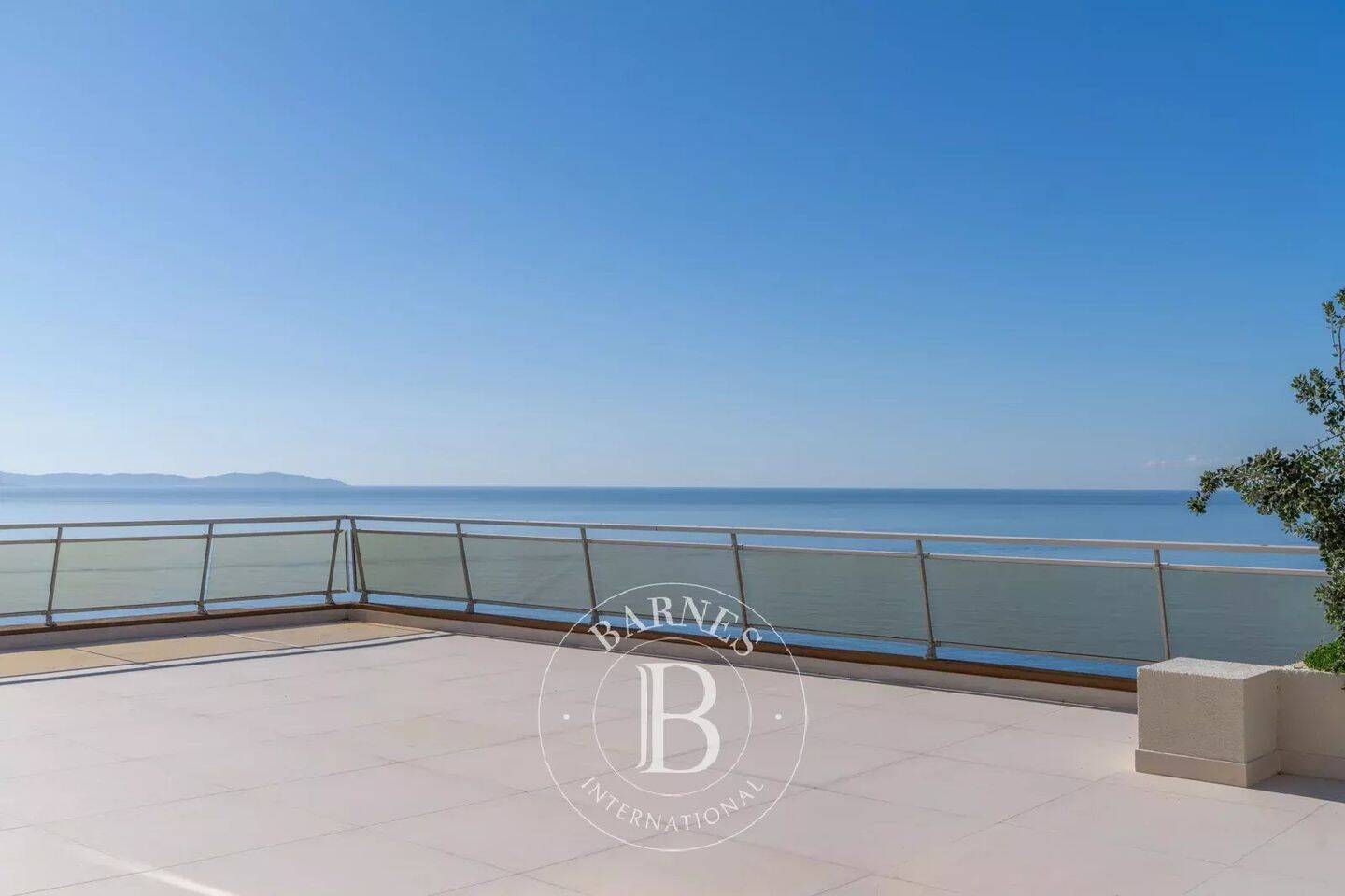 Appartement 6 pièces 174 m² · à Ajaccio · 174,4 m² · 1 580 000 €