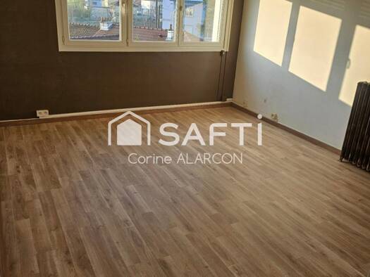 Appartement à vendre 70 000 € 3 pièces 2 chambres 55 m² Étage 2/3 Montcy-Theux Nord Charleville-Mézières 08000
