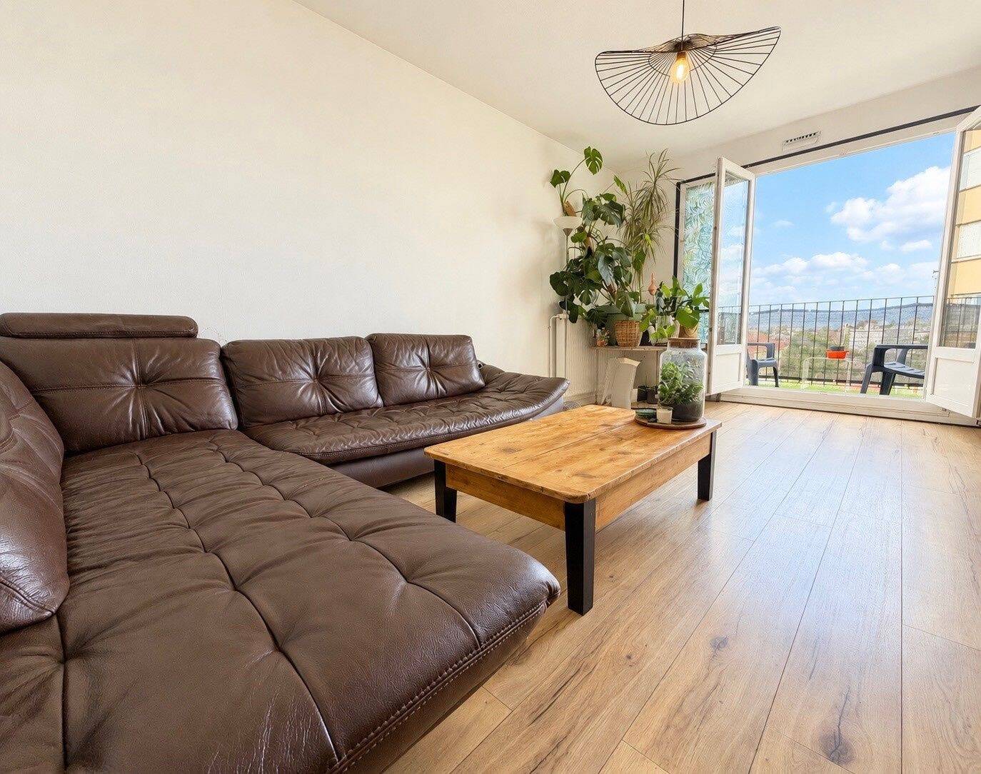 Appartement 2 pièces 42 m² · à Dijon · 42,3 m² · 129 000 €