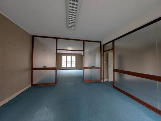 Appartement à vendre 107 000 € 4 pièces 3 chambres 131,1 m² Étage 1/3 Saint Martin Périgueux 24000