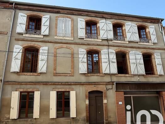 Immeuble à vendre 250 000 € 252 m² Beaumont-de-Lomagne 82500
