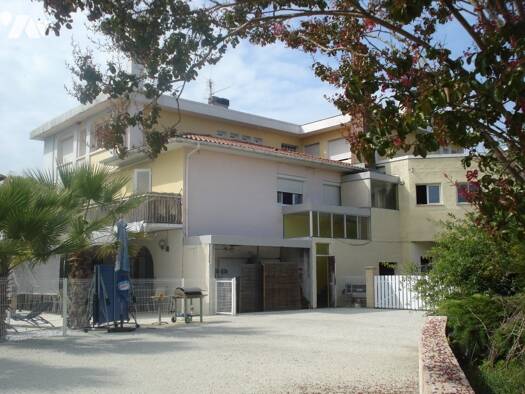 Maison à vendre 549 000 € 15 pièces 10 chambres 750 m² Cagnotte 40300