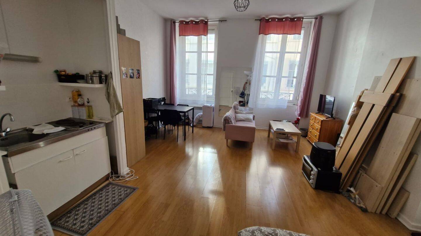Appartement 1 pièce 31 m² · à Lyon 6ème Arrondissement · 31 m² · 650 €