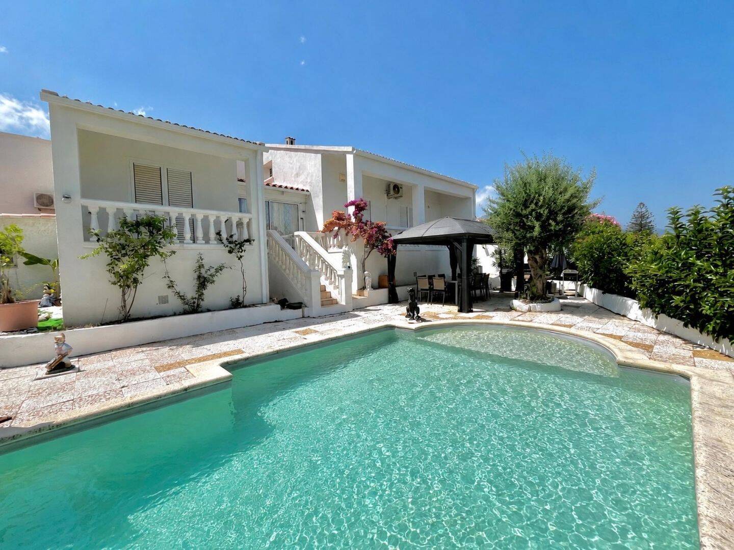 Maison 6 pièces 180 m² · à Biguglia · 180 m² · 535 000 €