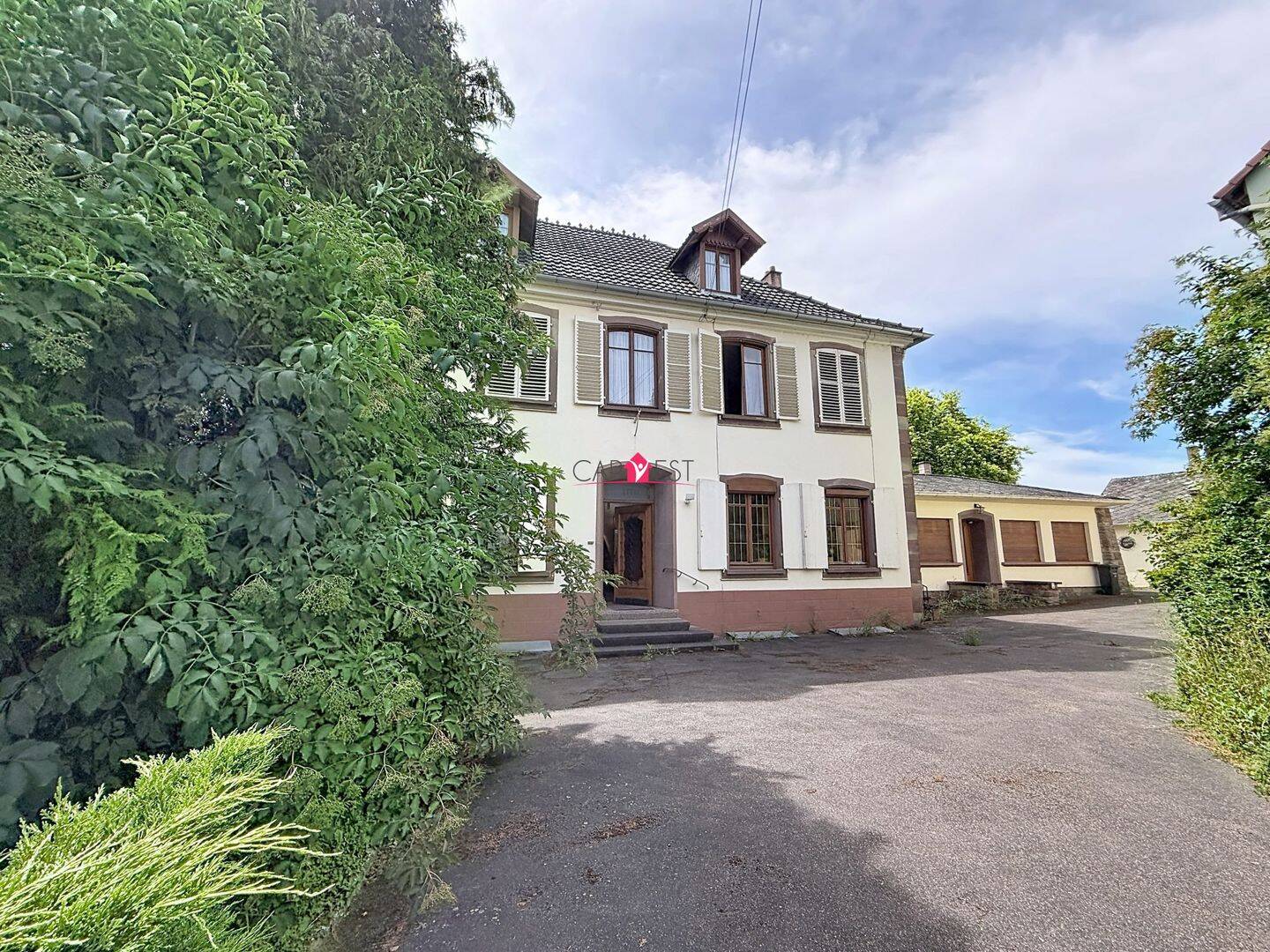 Maison 12 pièces 276 m² · à Hochfelden · 276 m² · 499 200 €