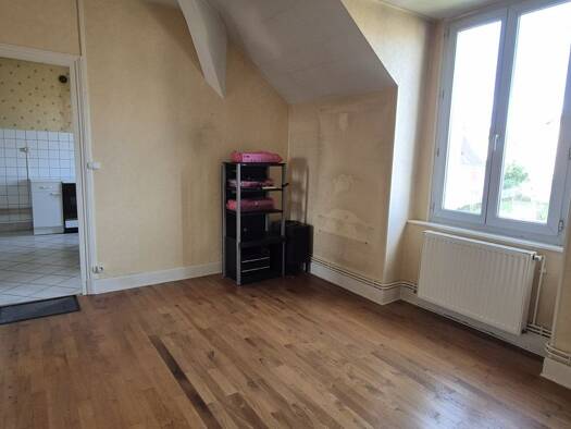 Appartement à vendre 80 000 € 3 pièces 2 chambres 74 m² RDC/3 Sainte Eugene Aurillac 15000
