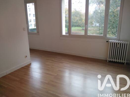 Appartement à vendre 99 900 € 4 pièces 3 chambres 62 m² 1er étage Rive Gauche-Rouher Creil 60100