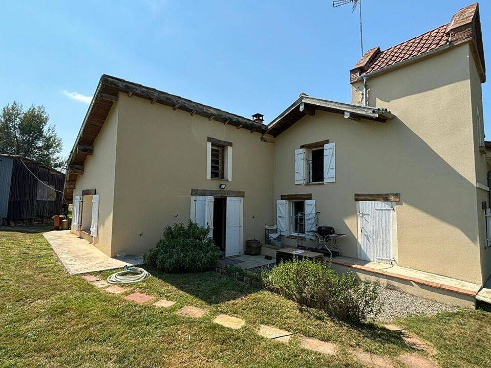 Maison 3 pièces 106 m² · à Thil · 106 m² · 920 €/mois