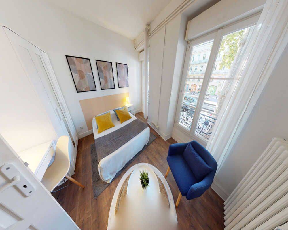 Appartement 7 pièces 140 m² · à Toulouse · 140 m² · 710 €