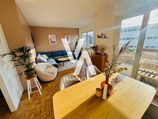 Appartement à vendre 265 000 € 4 pièces 2 chambres 70 m² Vieux Marché-Cathédrale Rouen 76000