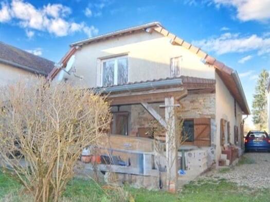 Maison à vendre 168 000 € 5 pièces 2 chambres 100 m² 1 295 m² de terrain Chamblay 39380