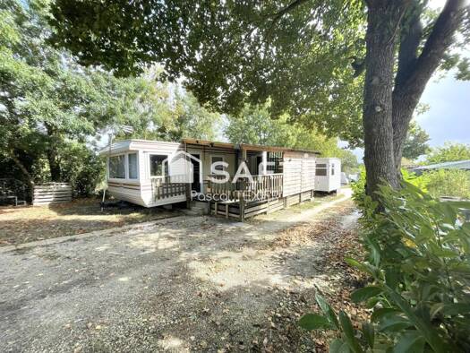 Terrain constructible viabilisé à vendre 43 000 € 1 190 m² de terrain Courant 17330