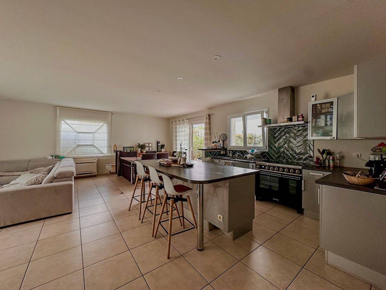 Maison 4 pièces 105 m² · à Mios · 105 m² · 1 650 €